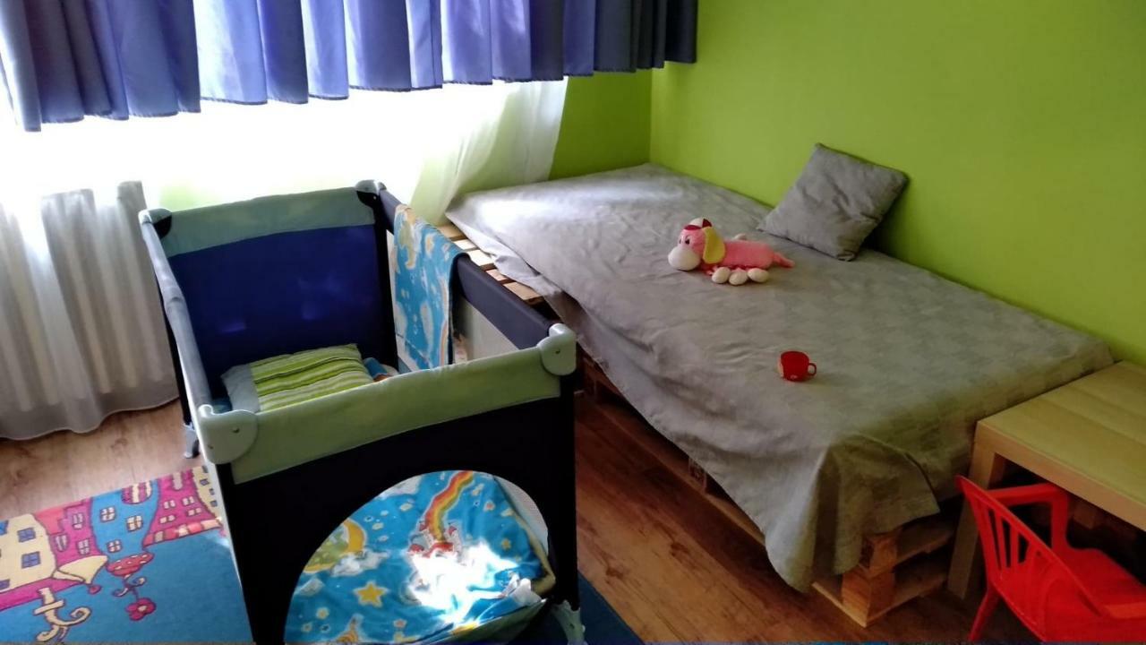 Gesztenyes Apartman Miskolc Exterior photo