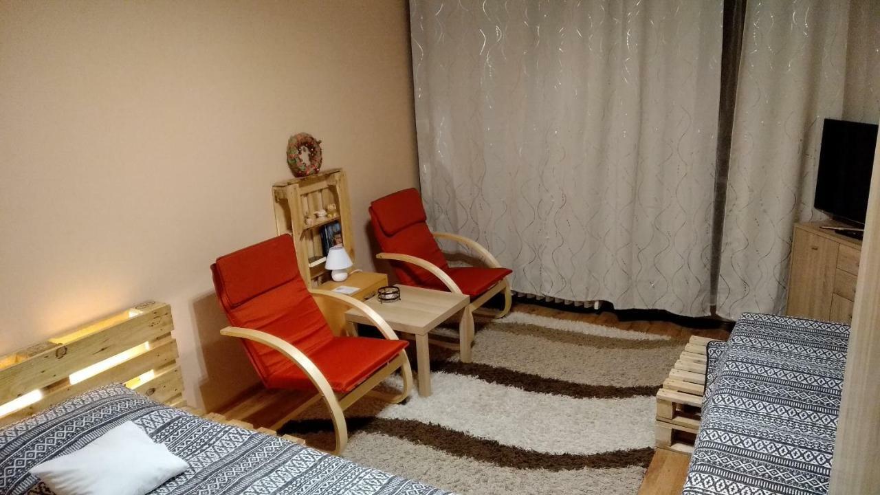 Gesztenyes Apartman Miskolc Exterior photo